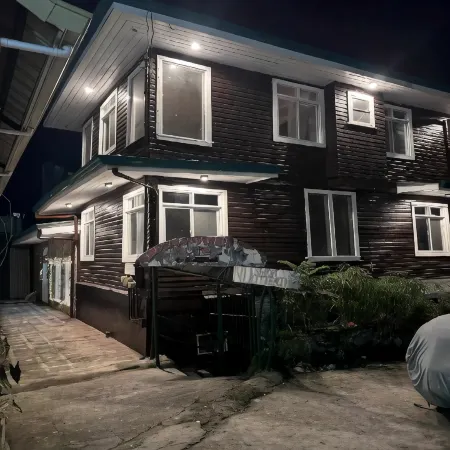 BADEN POWELL HOSTEL