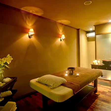 Settha Palace Hotel
