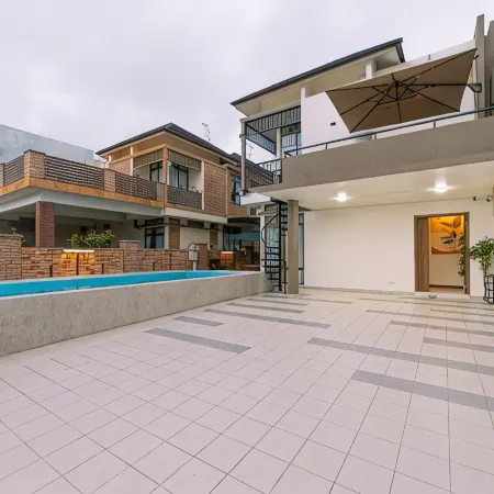 The Vibe Maison - Luxury Pool Landed 4BR 16Pax
