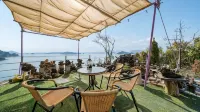 Geojedo Raonhiljo Pollvilla Pension