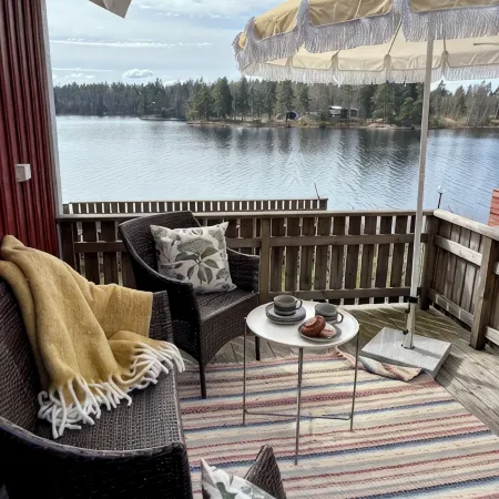 Waterfront Guesthouse with Private Dock & Rowboat