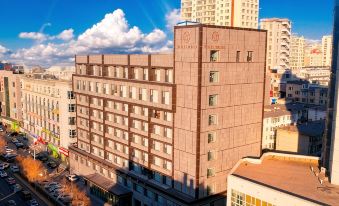 HOTEL GRAND