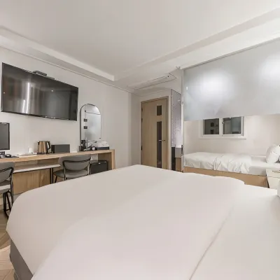 Yongin 88 Hotel Отели рядом с достопримечательностью «Парк Монэ»
