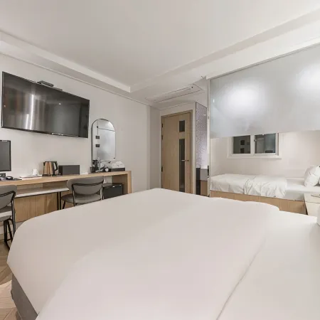 Yongin 88 Hotel Отели рядом с достопримечательностью «Станция метро Ori»