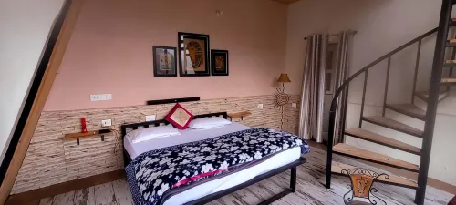 Nomadsland by Cottage Club Inn - 2-Star