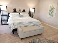 Grace's Place w. Glorious Mountain Views - Updated 1 Level House - Min. 30 Days