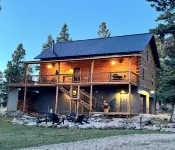Bear Necessities Lodge on Ski Mountain • Fire Pit, Large Deck, Grill & Wildlife