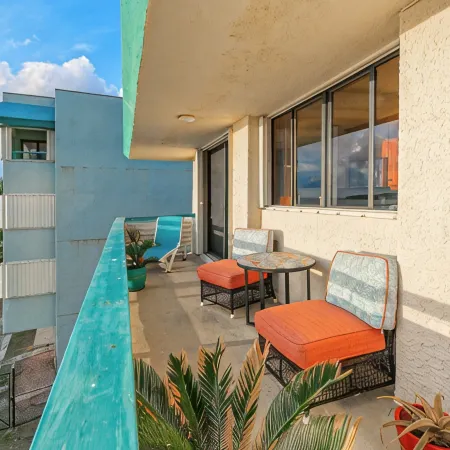Make Good Waves- OCEAN VIEW 2 Bed & 2 Bath