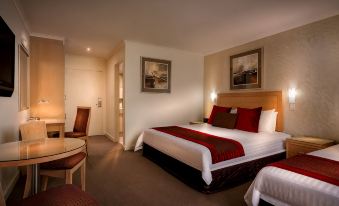 Best Western Plus Travel Inn Hotel