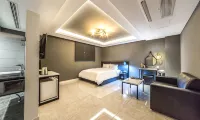 Chuncheon Hotel View - gimnasio