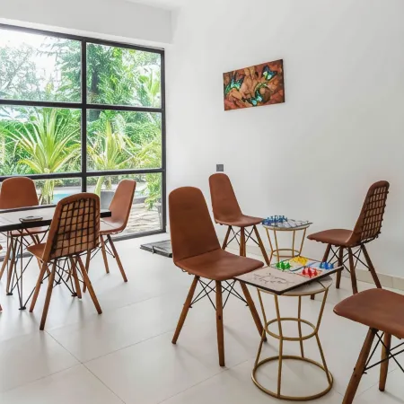 Taaffeite Hotels And Resorts