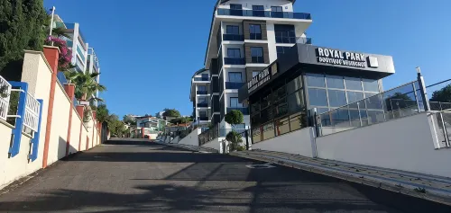 A dreamy luxury one-bedroom apartment with special views of the forest, sea and sunset