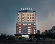 Splendent  Hotel