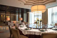 Renaissance Nanjing Olympic Centre Hotel - Pools