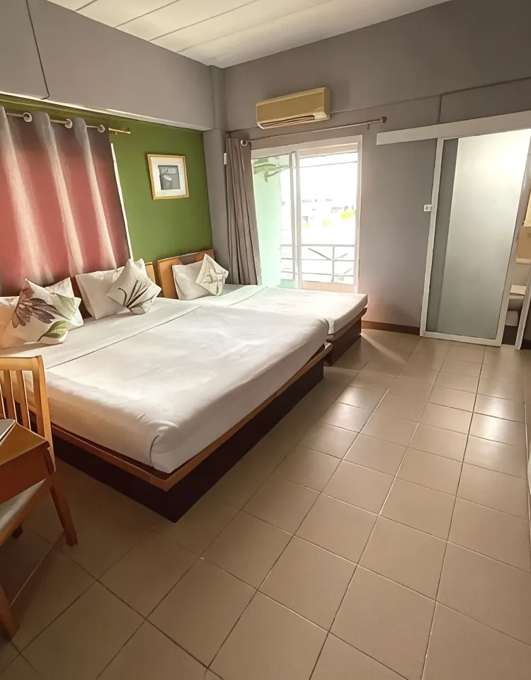 ห้องดีลักซ์ สำหรับสามท่าน
