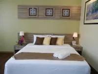 HIG Hotel & Convention Hotels in 