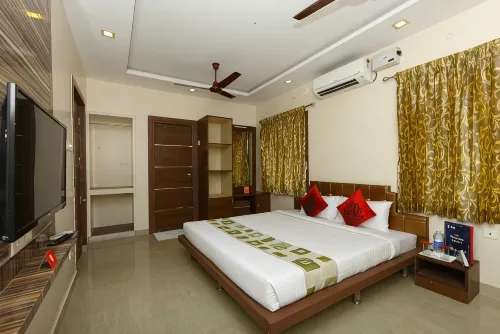 Sri Kamadhenu Residency - 2-Star