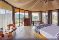 Yangxinyuan Yeshe Hotel - parking
