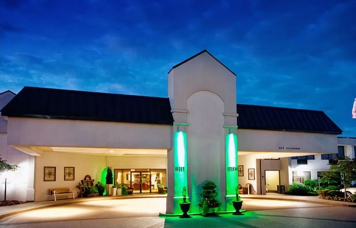 Best Western Plus Madison-Huntsville Hotel