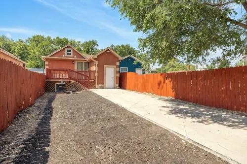 Dtwn Kck - 6 Beds with Pool Table & Arcade Games - 7 Min to Pnl! - Homestays
