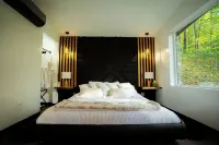 Rekindled @ The Patch, lux couples getaway, hot tub, outdoor living. - Homestays