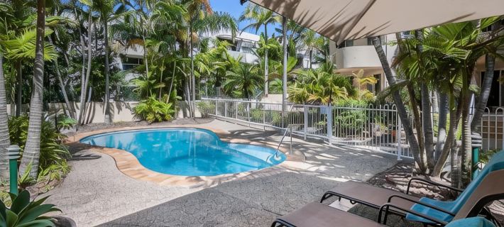 The Burlington Holiday Apartments Hotels in Maroochydore