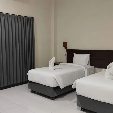Palm Bajo Hotel