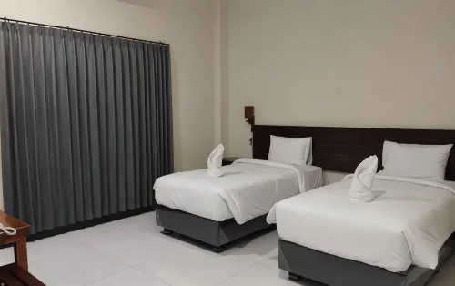 Palm Bajo Hotel