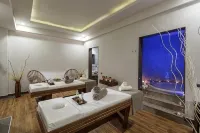 DoubleTree by Hilton Kusadasi - spa