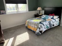 Spacious Home near 2025 EAA Airventure with indoor and outdoor entertaining! - Boutique