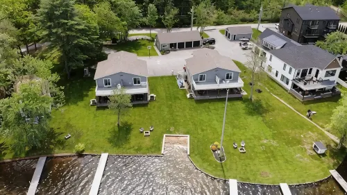 Lakefront  3-bedroom Duplex  on Lake Winnisquam, docks, Beach, WiFi, AC.B2A - 비치