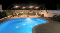 “Luxury Wellness Villa for Holidays, Retreats, Celebrations & Meetings with pool -  case vacanza in affitto