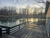 Charming Cabin on Private Pond – 2 Miles from Lake Rathbun, Southern Iowa - 3 étoiles