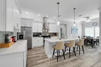 Central Avenues Central Cozy 3BR@ Water - 4-stjärniga
