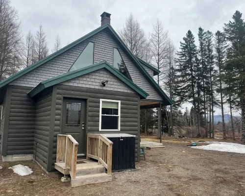 Beautiful Log Cabin on Moose River in Jackman ME Hotels in Jackman