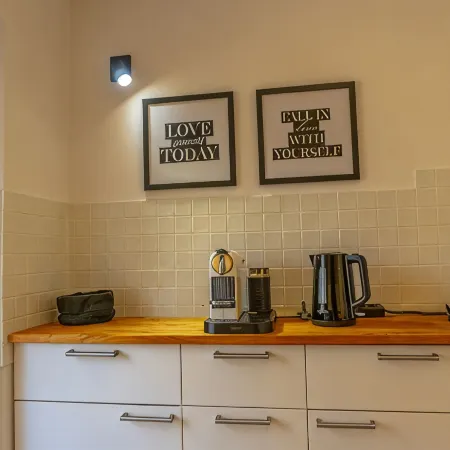 Quiet 2 room garden loft with terrace
