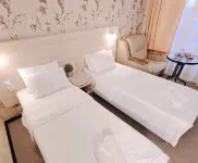 Sem Admiralov Hotel