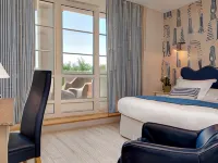 Hôtel la Ramade Ξενοδοχεία στην πόλη Avranches