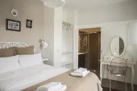 BCharming House