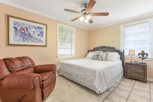Comfort and Convenience, minutes away from historical French Quarter