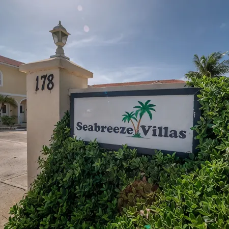 Ocean/Beachfront - stunning views! Seabreeze Villas