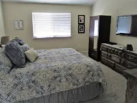 Plumas Pines Golf Resort. Updated Condo on the 4th Fairway. EV Charger on Site. Hotels in Plumas Eureka