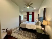 1910 on Route 66 is a Charming historic 2 bedroom 2 bath home, close to downtown