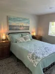 Stunning 100 Feet of Private Beach on Grand Traverse Bay with Hot Tub - Wi-Fi