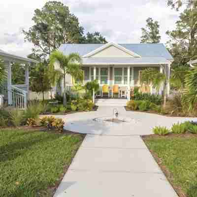 Key West Style Apartment - with pool/hot-tub Hotel Exterior