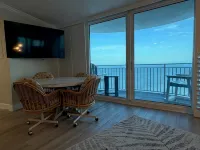 24th Floor OceanView Oasis - Apartments