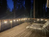 藍湖泉明亮舒適木屋 - 游泳池