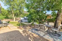 1924 Zion Western Farmhouse - 3-Star