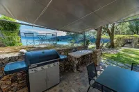 VILLACASTELLOPORTOVENERE WITH LARGE GARDEN AND MEMORABLE SEA VIEW - วิลล่า