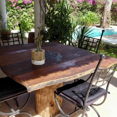 Swimming pool villa in secure residence with dream beach! 150 m from shops